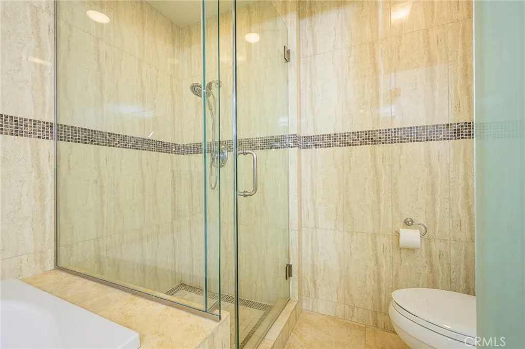 Additional image 24 of 2233 Martin Unit 311, Irvine, CA 92612