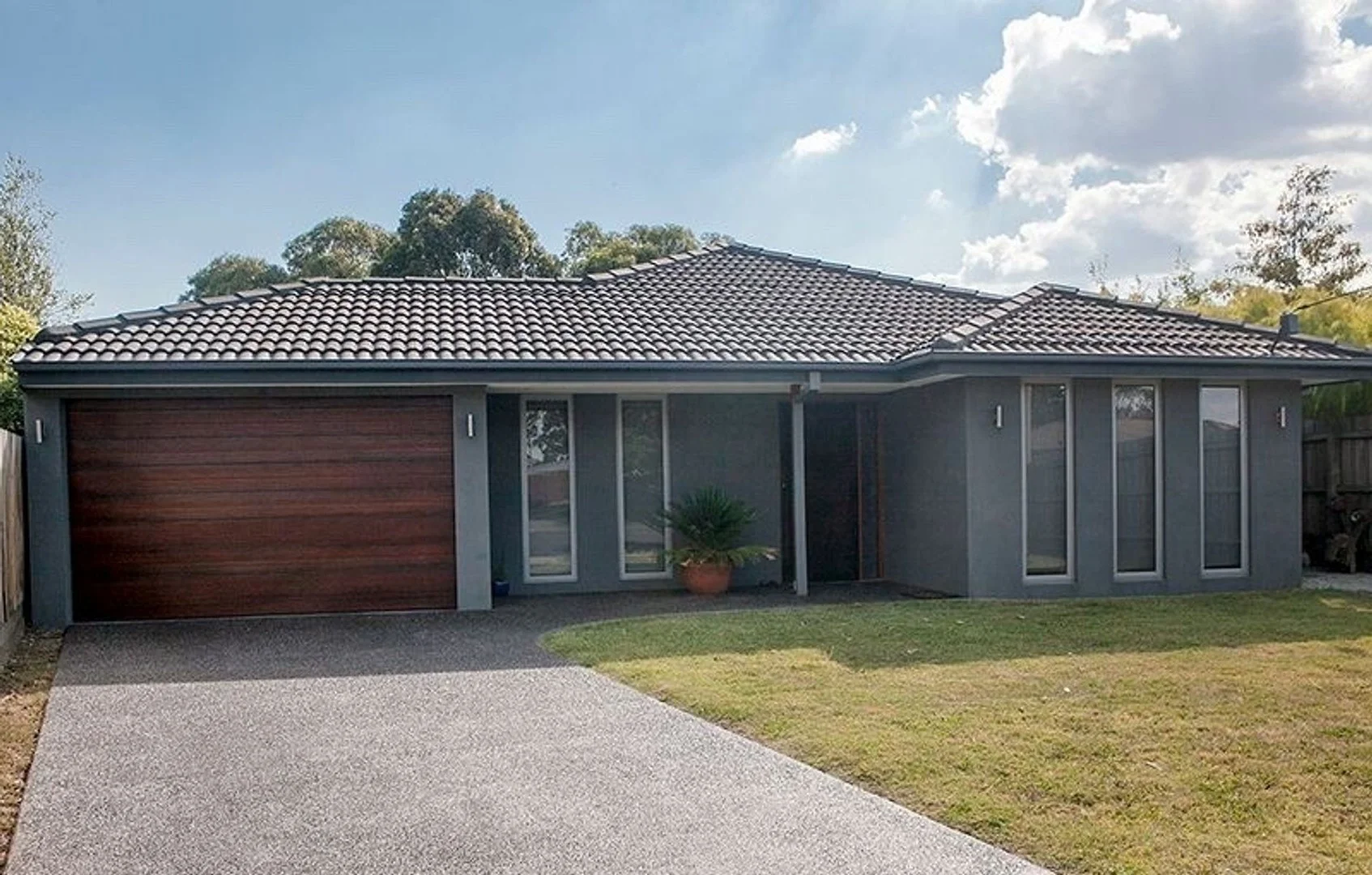 13 Elaine Court, Cranbourne VIC 3977