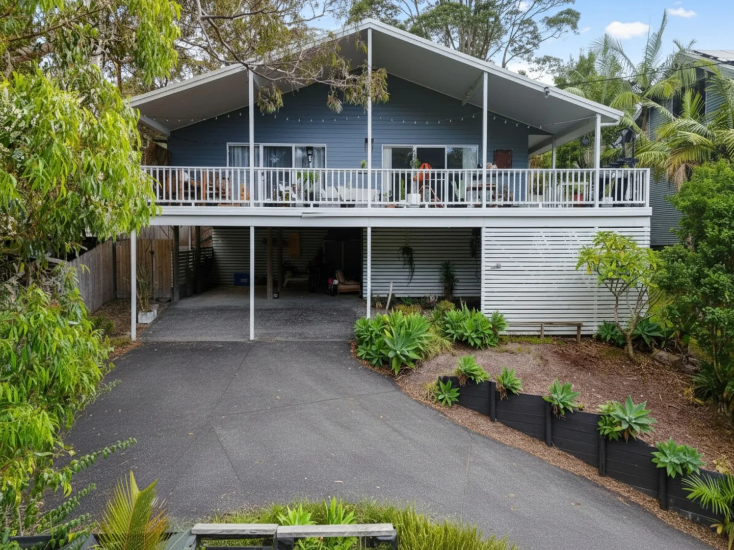 27 Charles Street, Smiths Lake NSW 2428