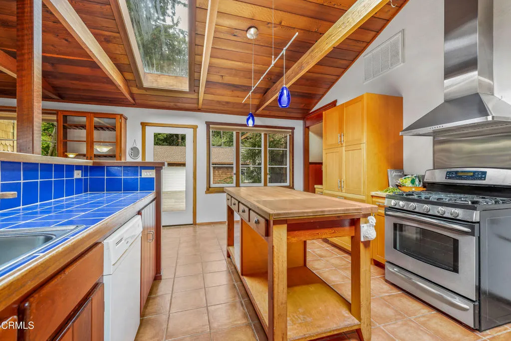 Additional image 18 of 32450 Simpson Lane, Fort Bragg, CA 95437