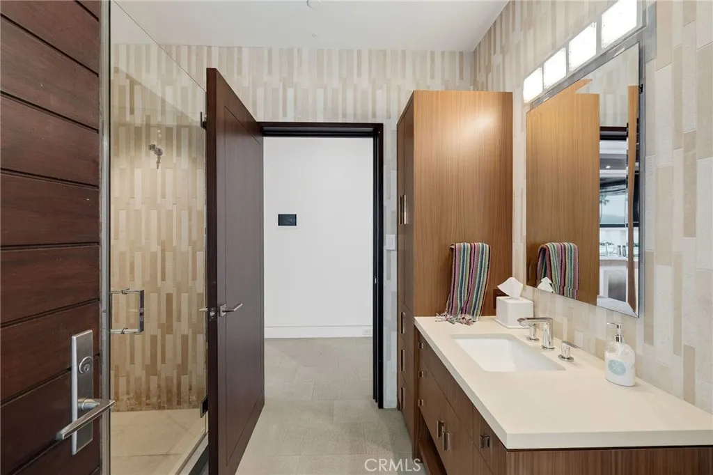 Additional image 50 of 1204 The Strand, Manhattan Beach, CA 90266