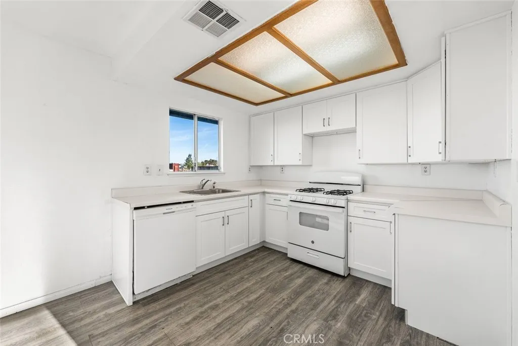 Additional image 62 of 40974 156th Street E, Lake Los Angeles, CA 93535