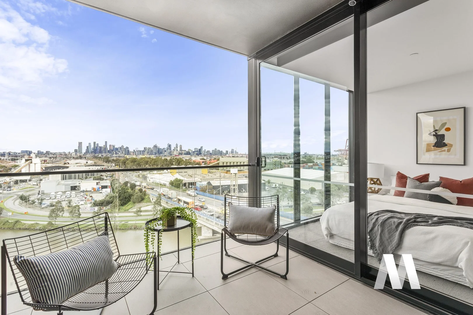 901/2 Joseph Road, Footscray VIC 3011 photo 3