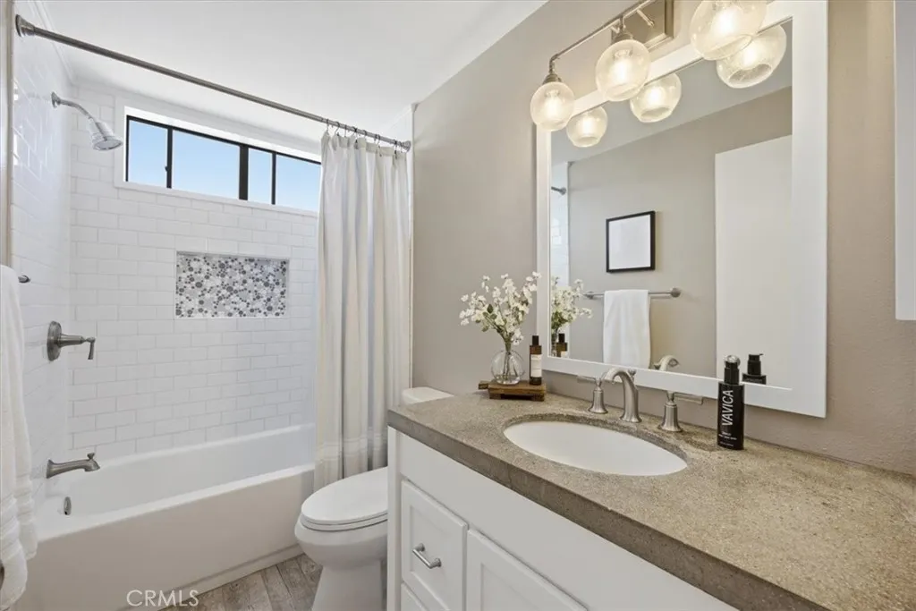 Additional image 53 of 215 W Palm Avenue Unit 301, El Segundo, CA 90245