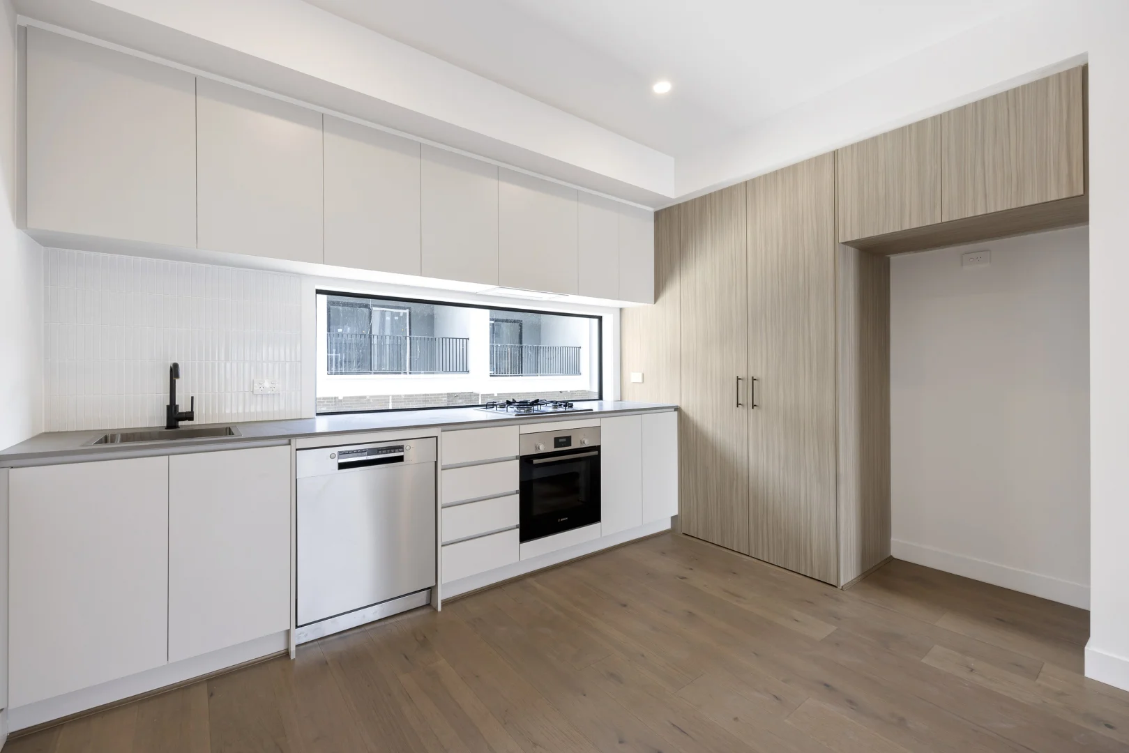 Additional image 3 of 16 Casalingo Boulevard, Mill Park VIC 3082