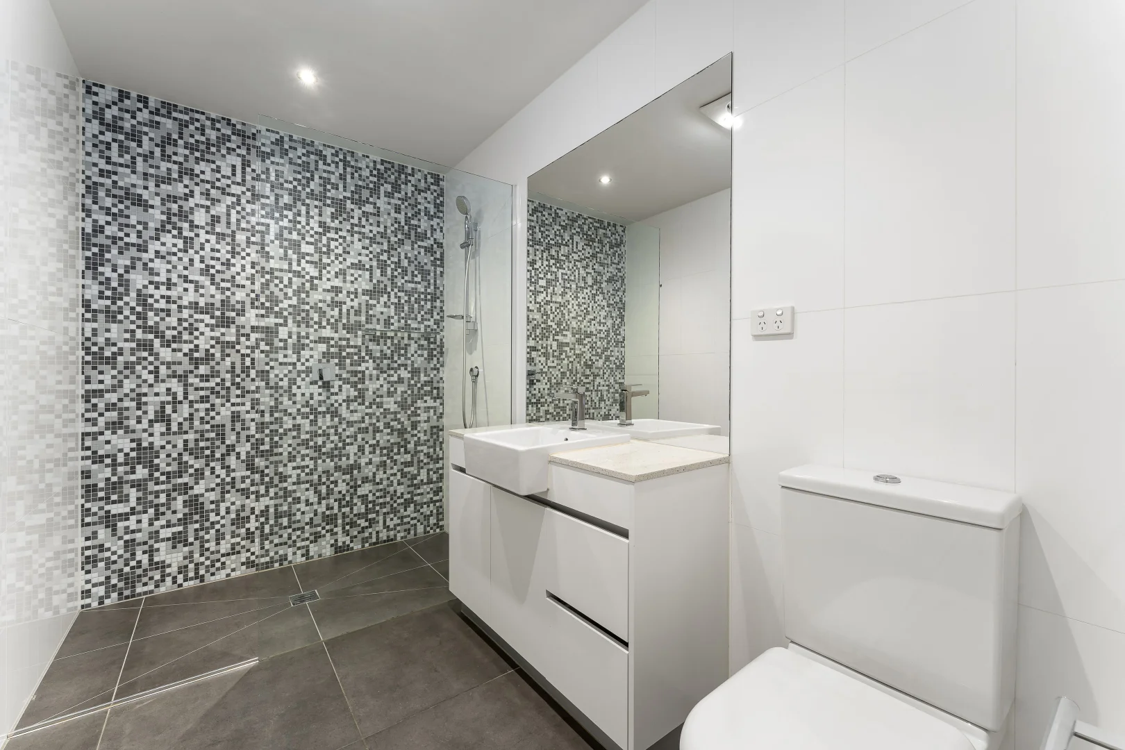 Additional image 7 of 271 Adderley Street, West Melbourne VIC 3003