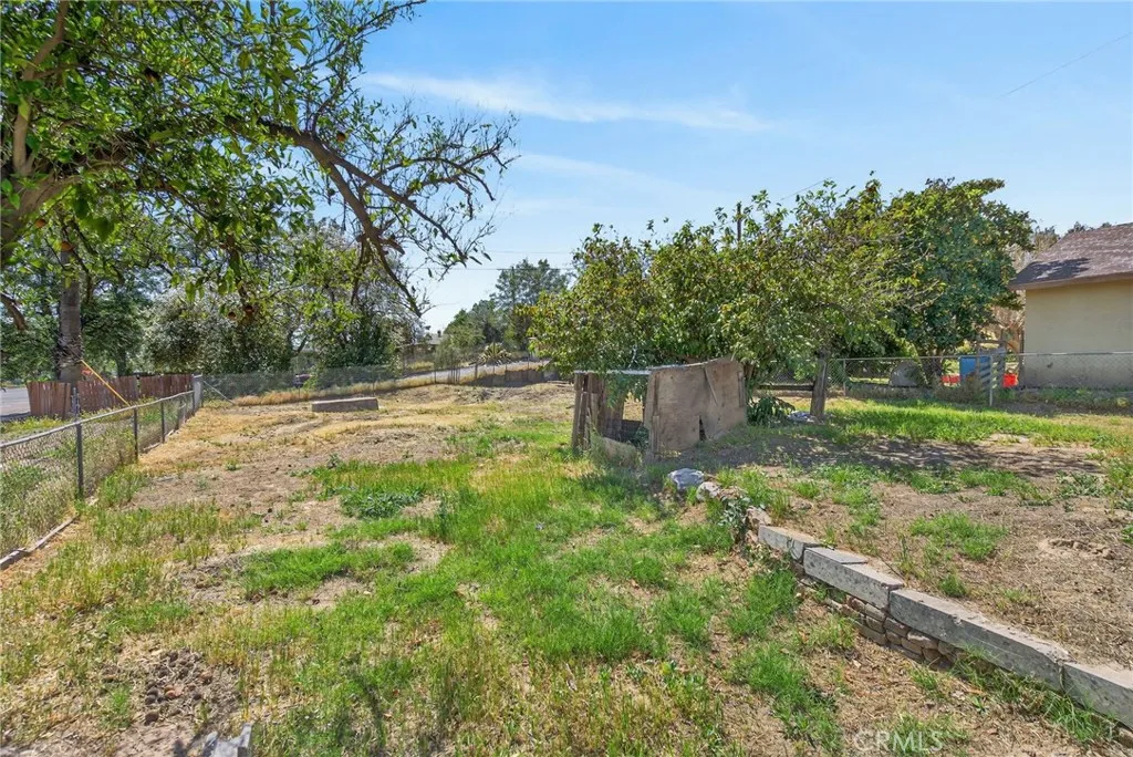 Additional image 31 of 410 W M Street, Colton, CA 92324
