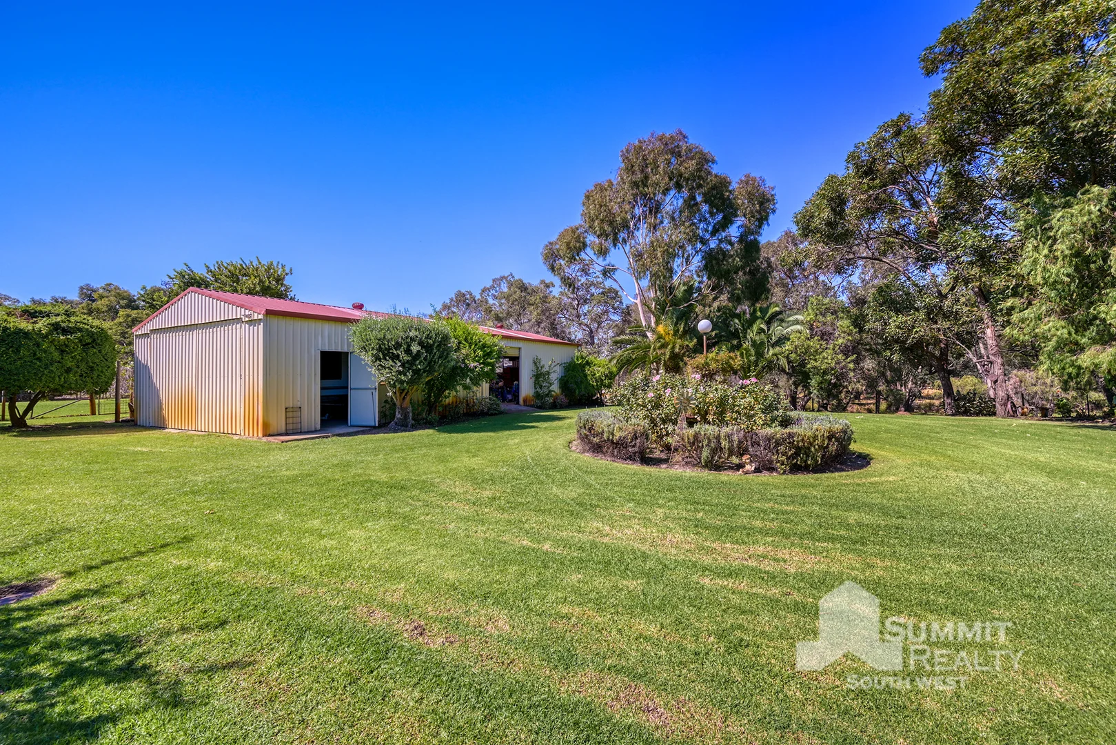 Additional image 28 of 4 Tributary Place, Leschenault WA 6233
