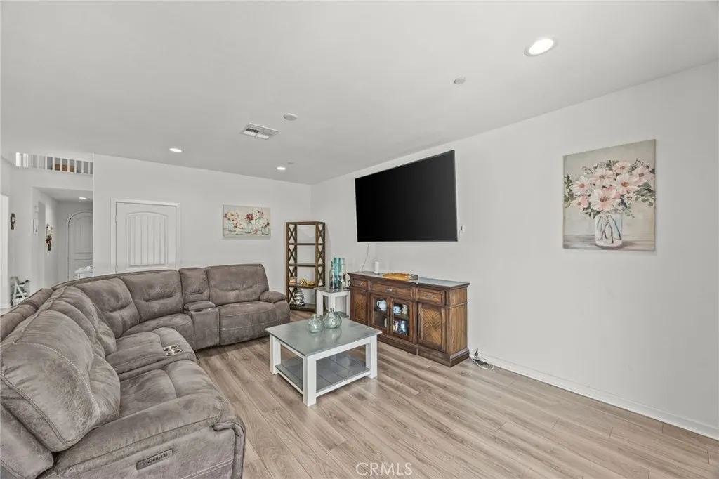 Additional image 8 of 4620 Belleview Court, Jurupa Valley, CA 92509