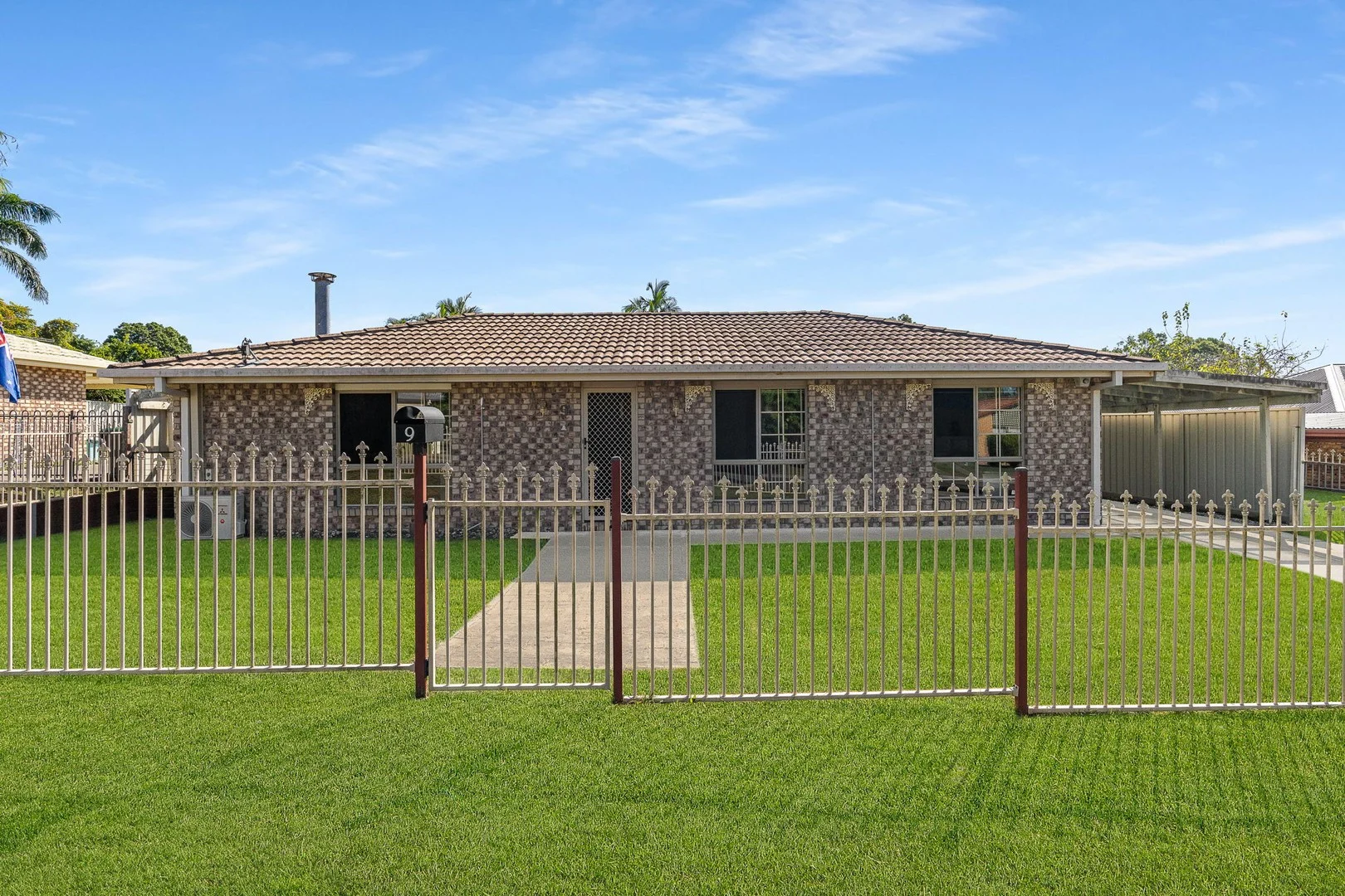9 Lochore Court, Crestmead QLD 4132
