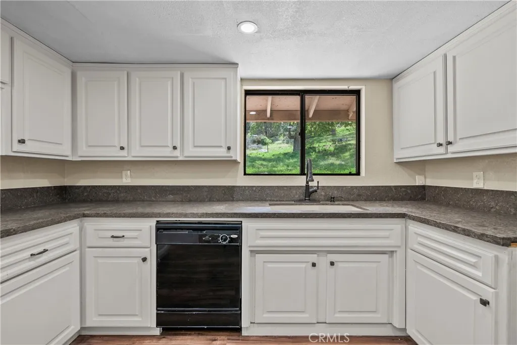 Additional image 17 of 29570 Butterfield Way, Tehachapi, CA 93561