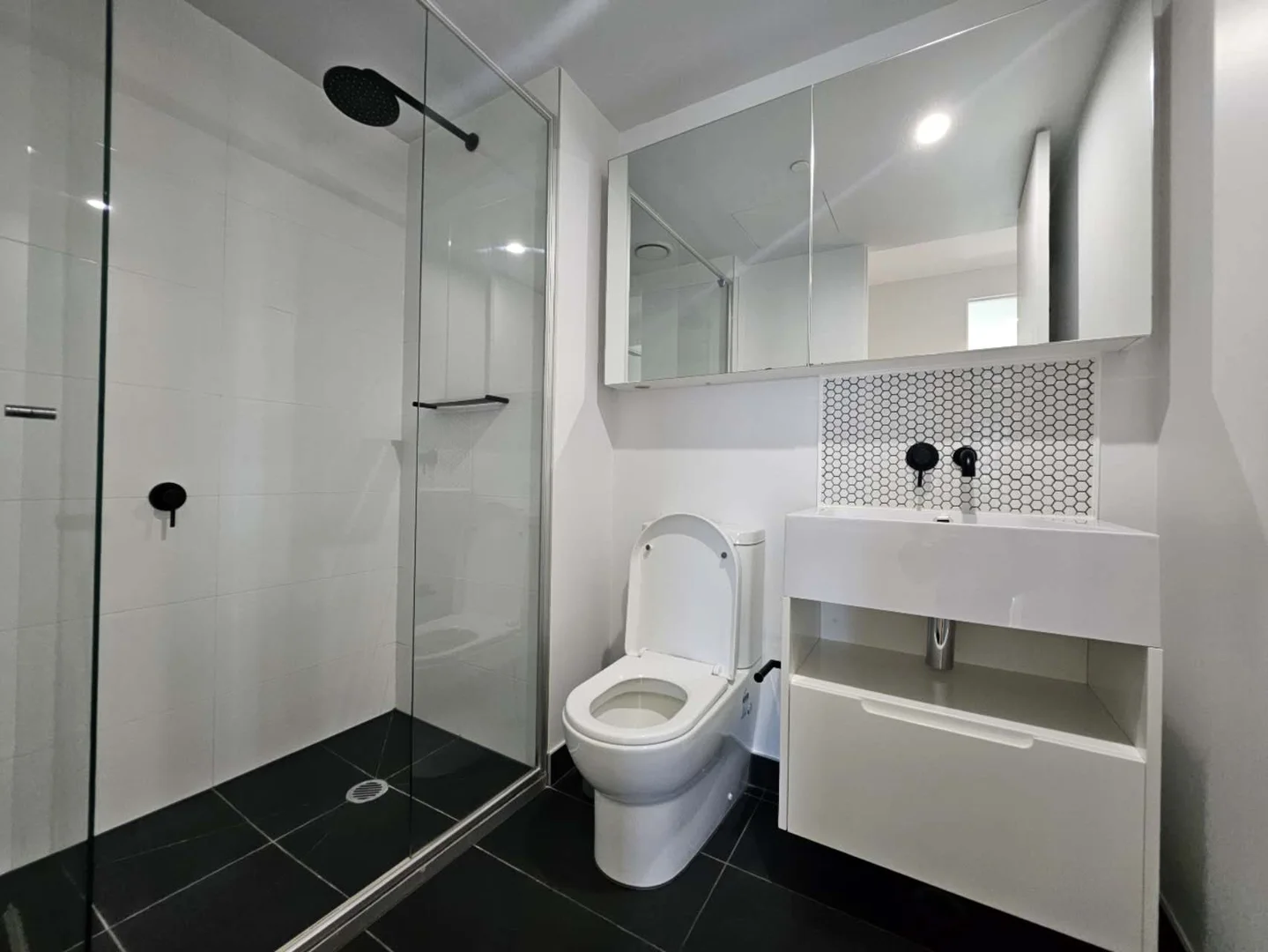 Additional image 7 of 2509/442-450 Elizabeth Street, Melbourne VIC 3000