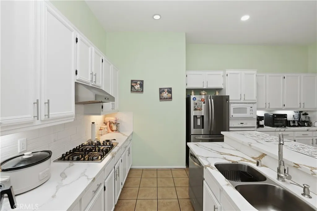 Additional image 15 of 16658 San Jacinto, Fontana, CA 92336
