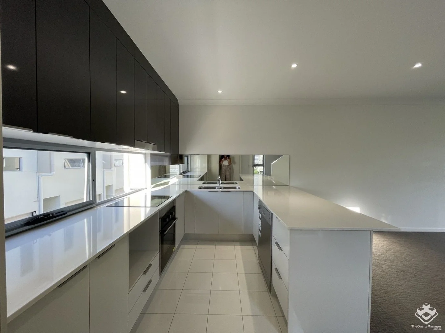 Additional image 7 of 33/5036 EMERALD ISLAND DRIVE, Carrara QLD 4211
