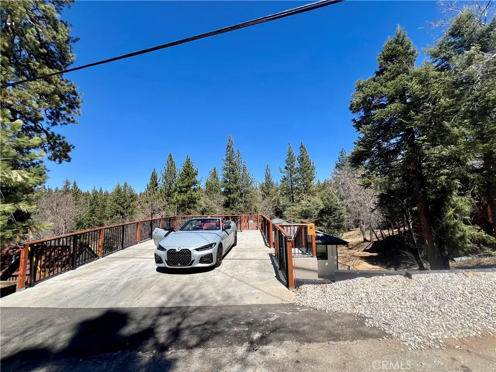 Additional image 5 of 43290 Shasta Rd, Big Bear Lake, CA 92315
