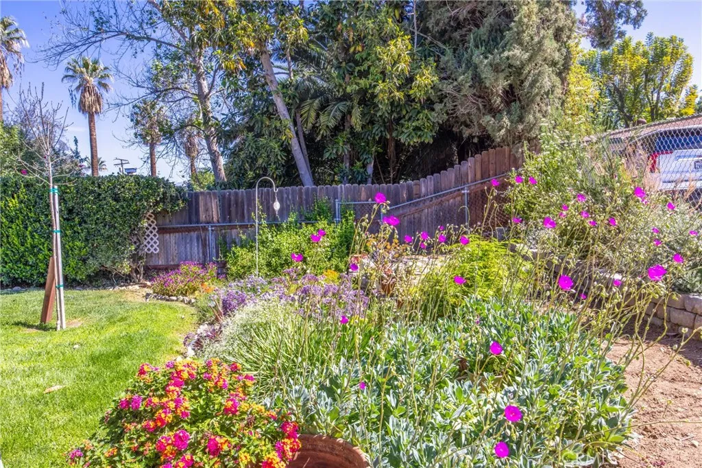 Additional image 23 of 919 Chestnut Avenue, Redlands, CA 92373