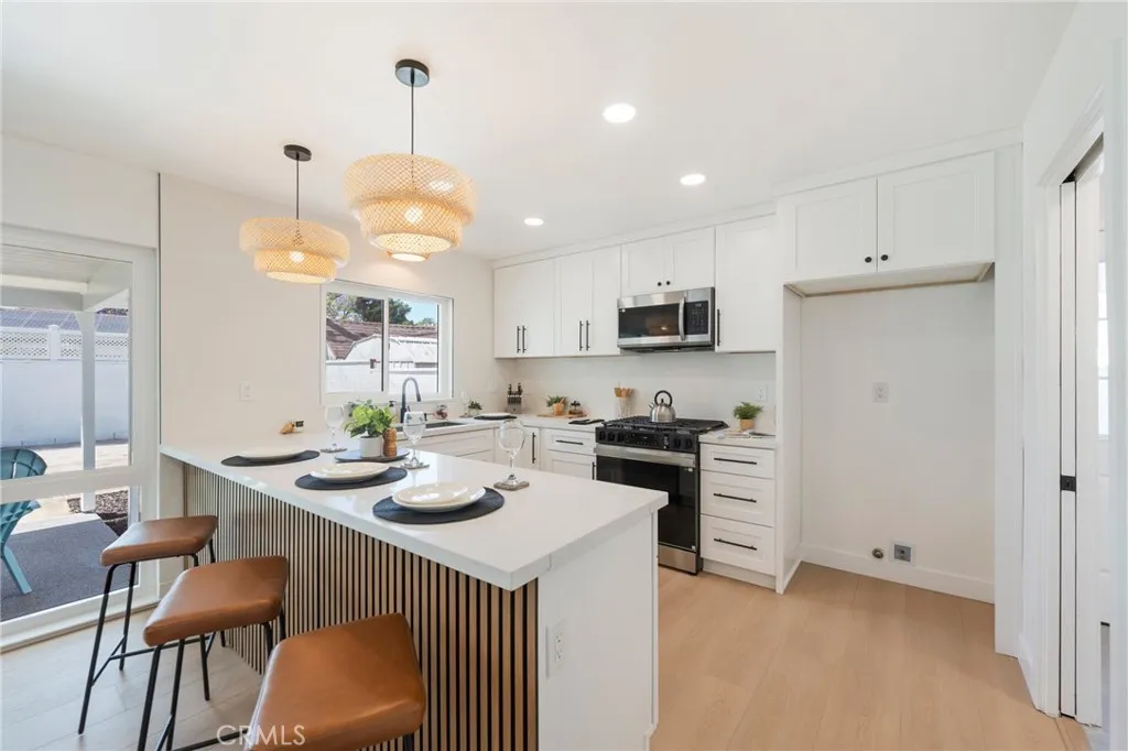 Additional image 41 of 1018 N Wright St, Santa Ana, CA 92701