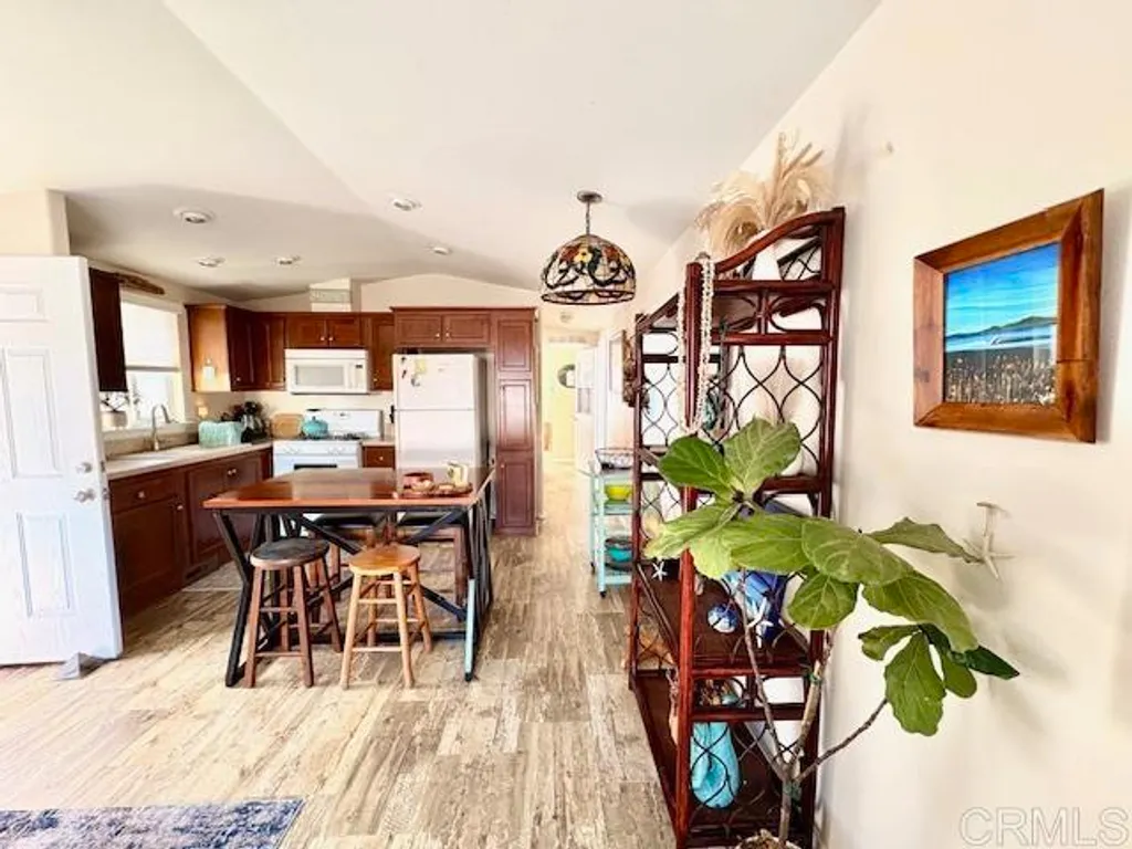 Additional image 3 of 699 N Vulcan Avenue Unit 56, Encinitas, CA 92024