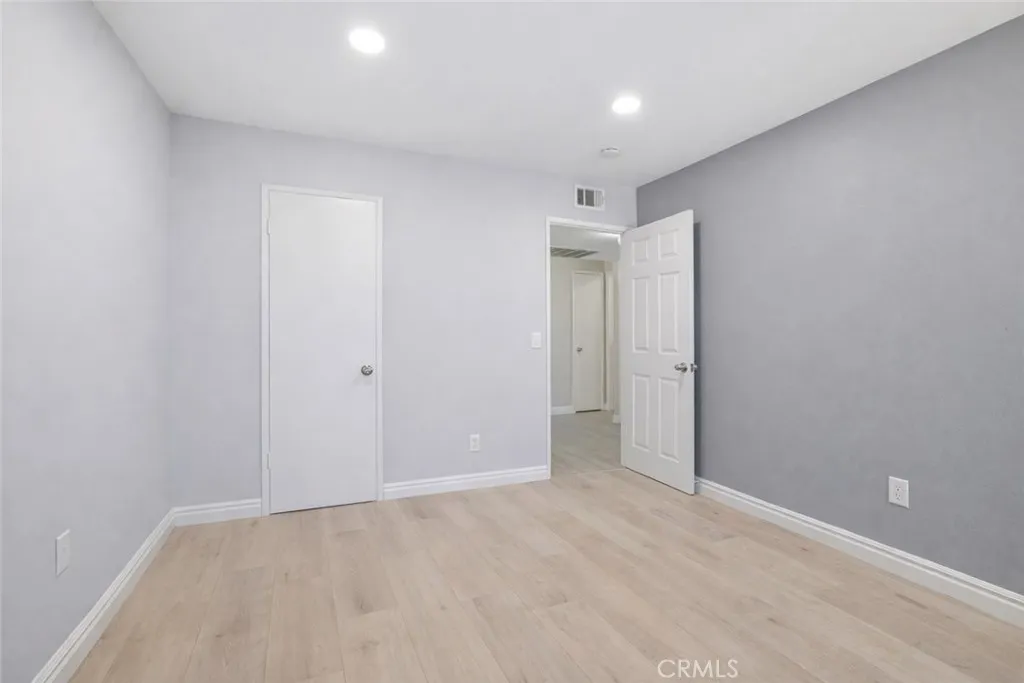 Additional image 44 of 121 Sinclair Avenue Unit 213, Glendale, CA 91206