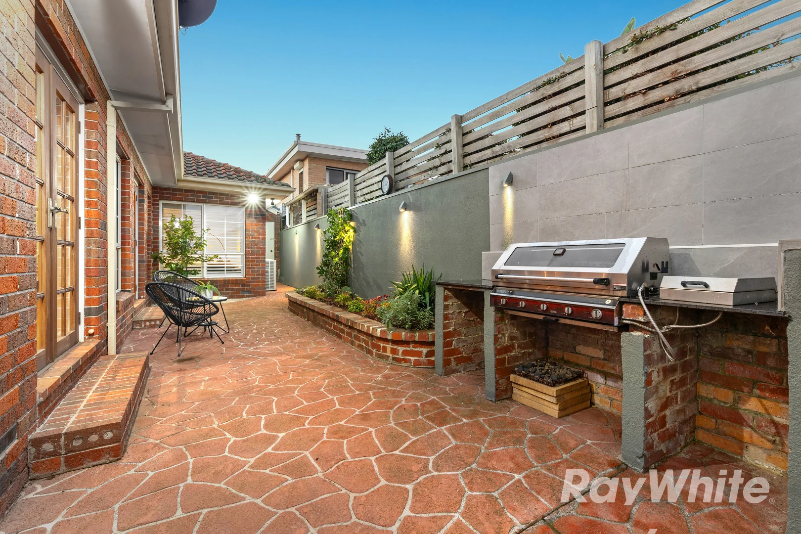 Additional image 4 of 2/16 Schulz Street, Bentleigh East VIC 3165