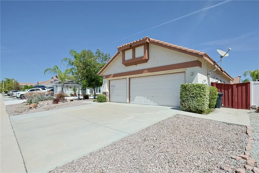 Additional image 4 of 18930 Applewood Way, Lake Elsinore, CA 92530