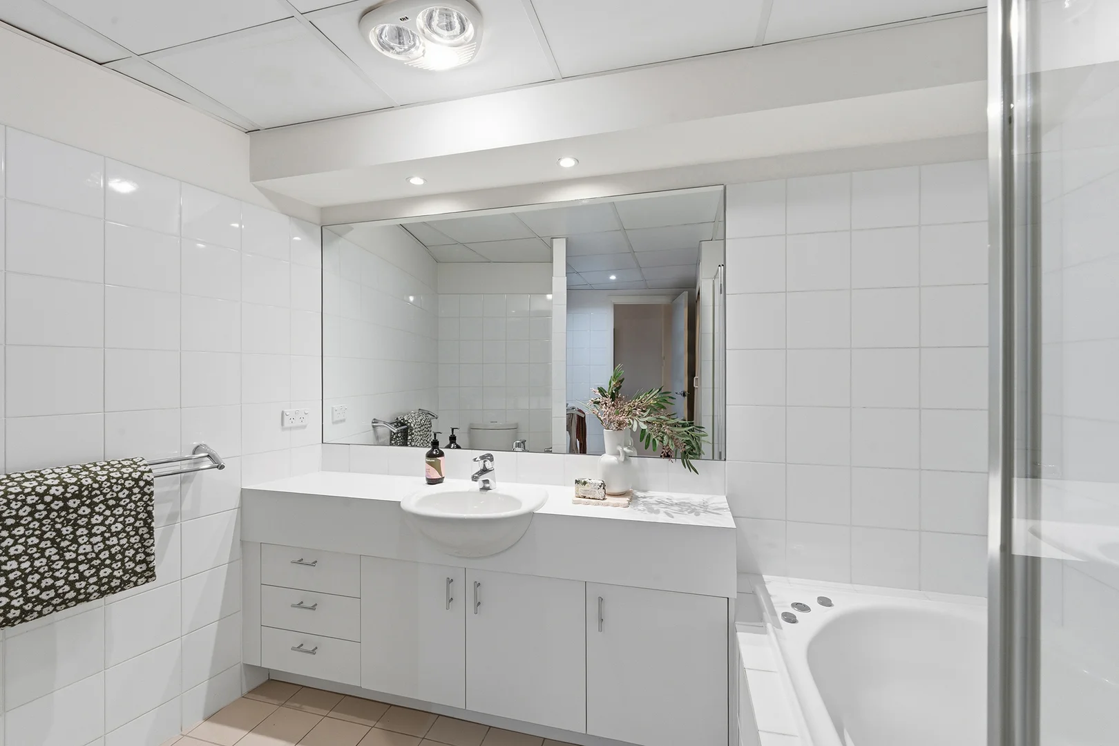 Additional image 18 of 10/2 Eldridge Crescent, Garran ACT 2605