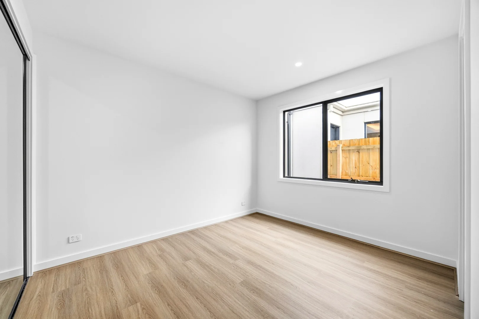 Additional image 8 of 5 Nectarine Street, Thornhill Park VIC 3335
