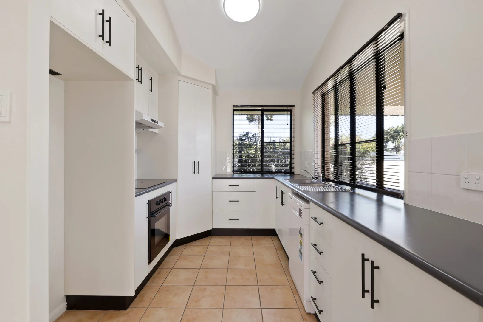 Additional image 4 of 3 Fantome Court, Rural View QLD 4740