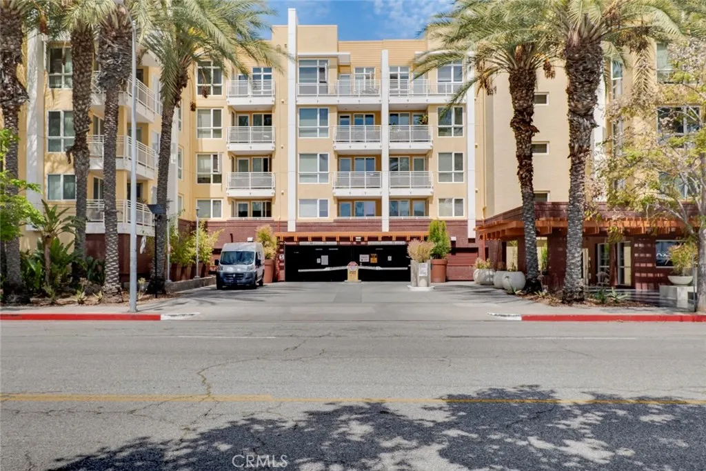 Additional image 46 of 21301 Erwin Street Unit 228, Woodland Hills, CA 91367