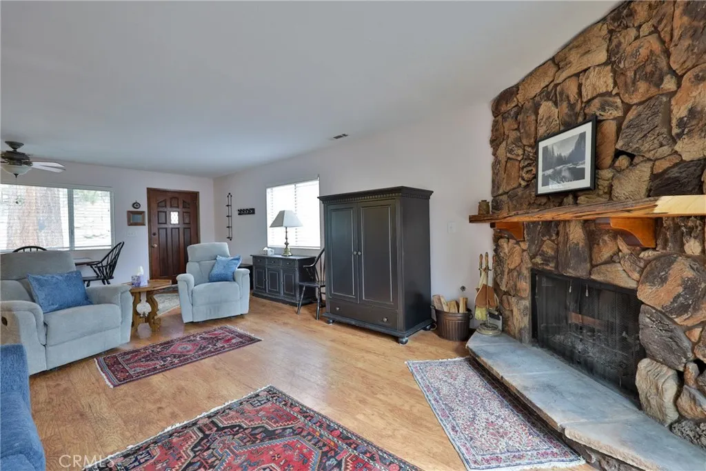 Additional image 16 of 39177 Arapahoe Road, Fawnskin, CA 92333