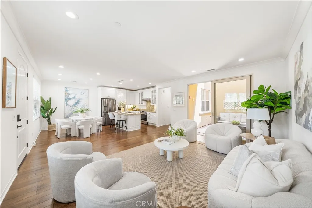 Additional image 5 of 204 Kempton, Irvine, CA 92620
