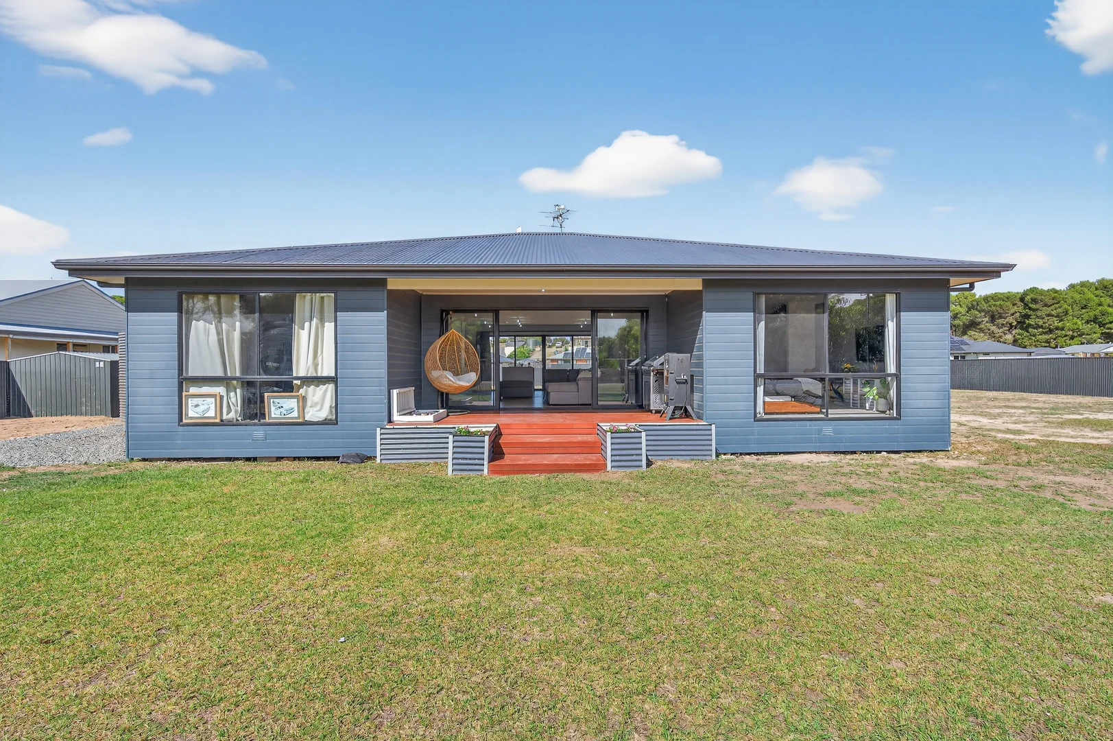 Additional image 2 of 116 Batson Parade, Hindmarsh Island SA 5214