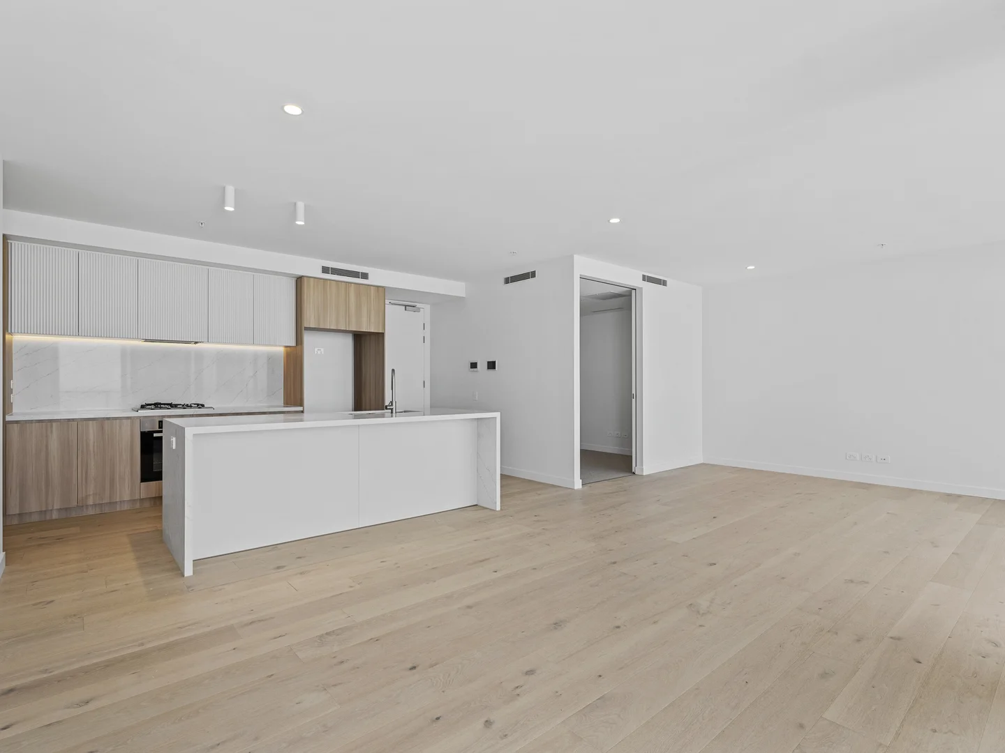 Additional image 3 of 1302/15 Peerless Ave, Mermaid Beach QLD 4218