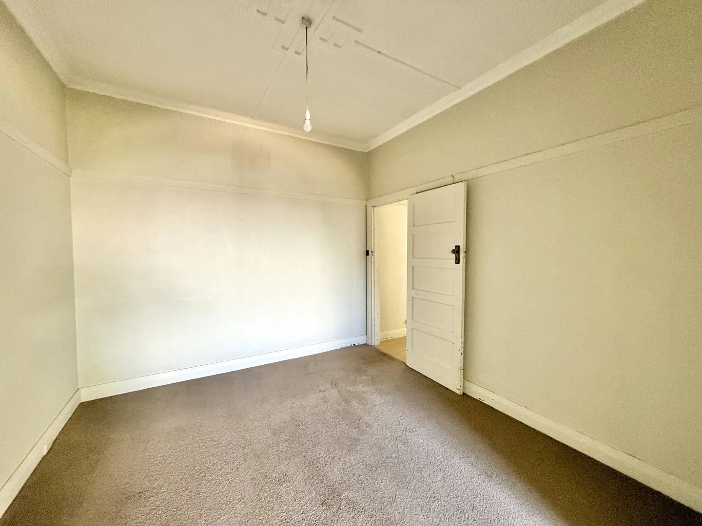 Additional image 9 of 18 Boorowa Street, Young NSW 2594