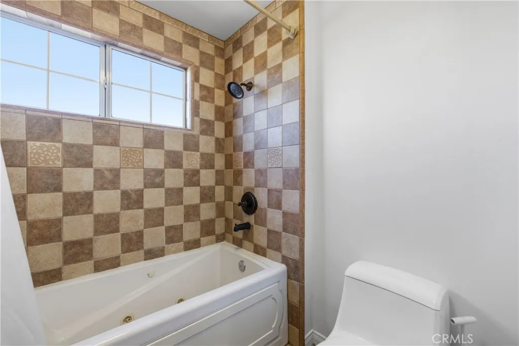 Additional image 47 of 25048 Wheeler Rd, Newhall, CA 91321