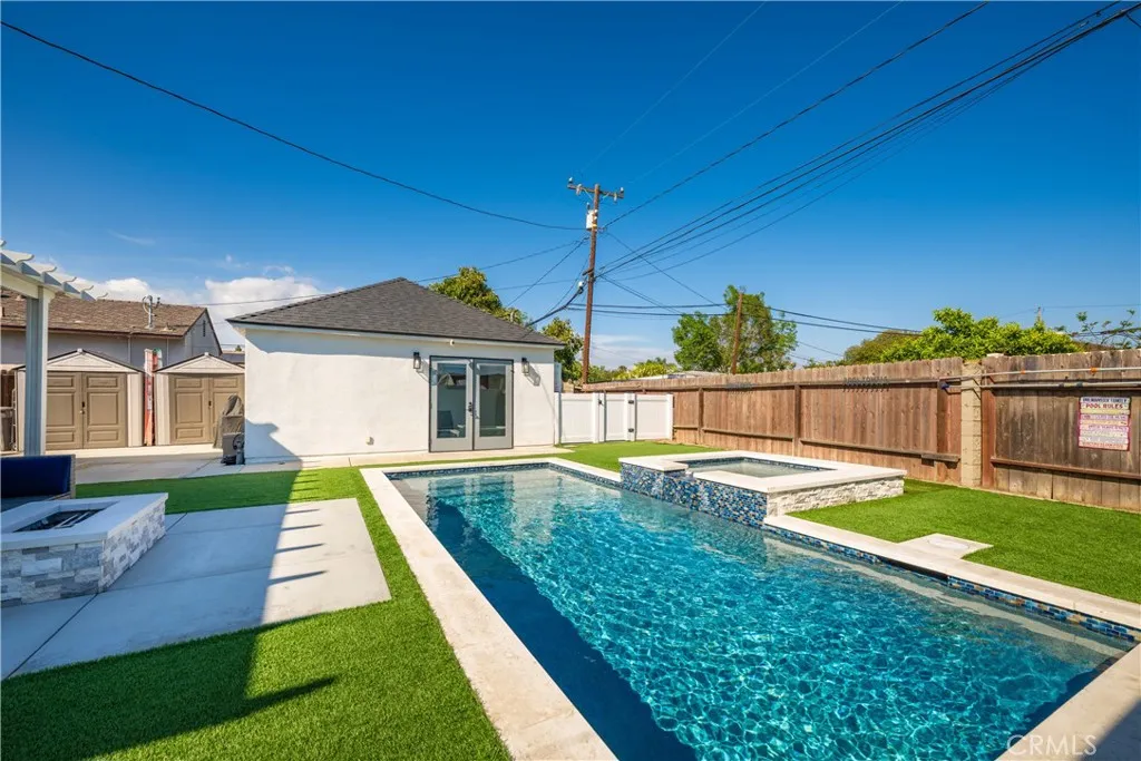 Additional image 137 of 3246 N Marwick Ave, Long Beach, CA 90808