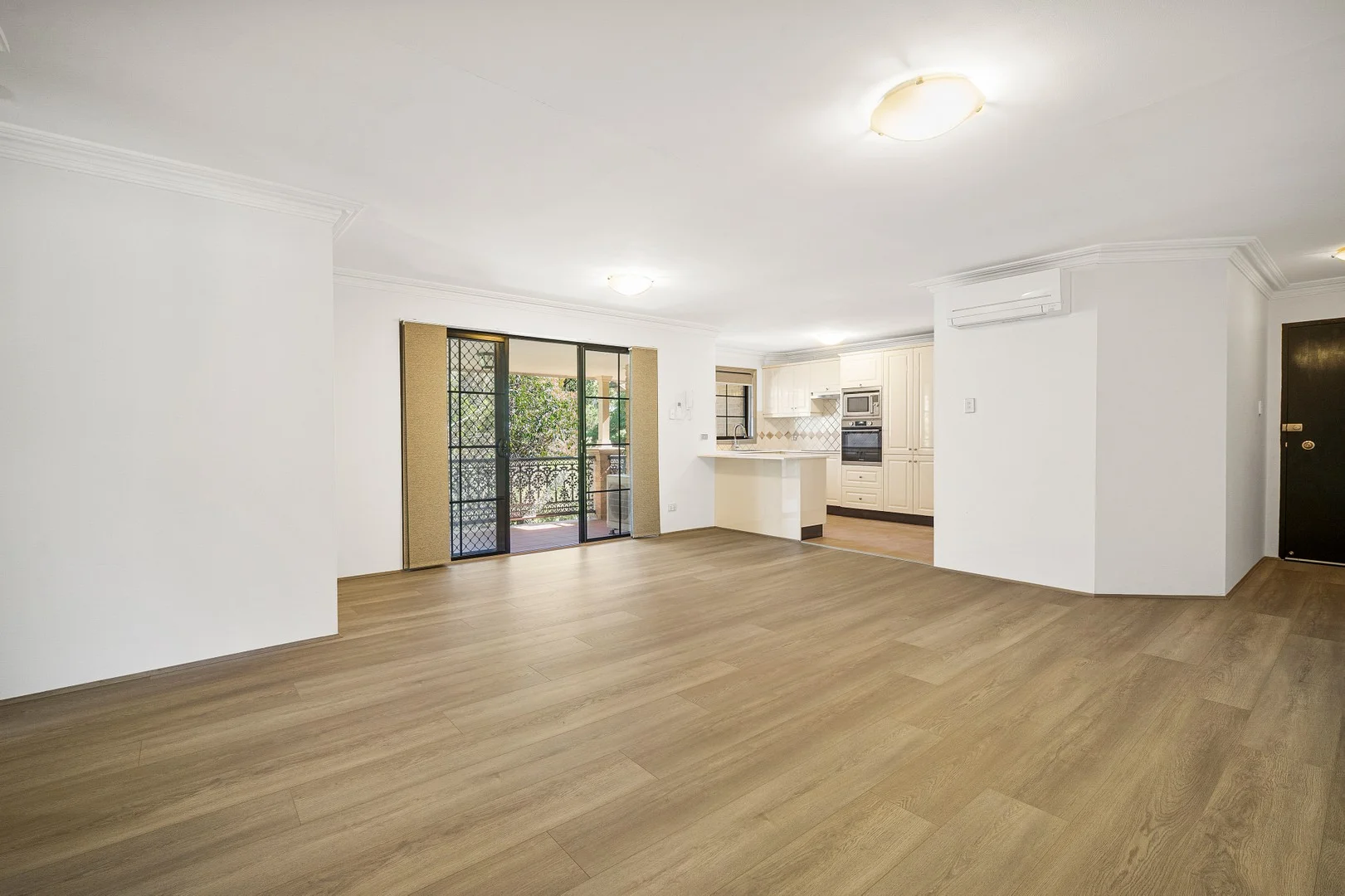 G10/6 Schofield Place, Menai NSW 2234