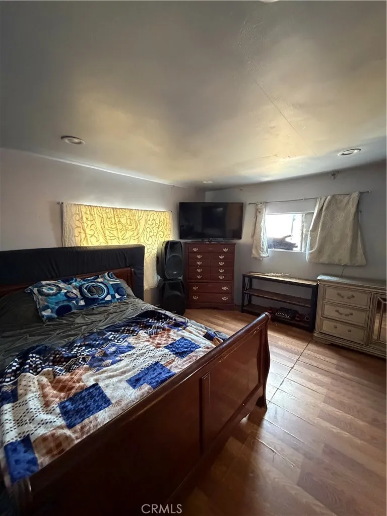 Additional image 22 of 320 N Park Vista Spc 81, Anaheim, CA 92806