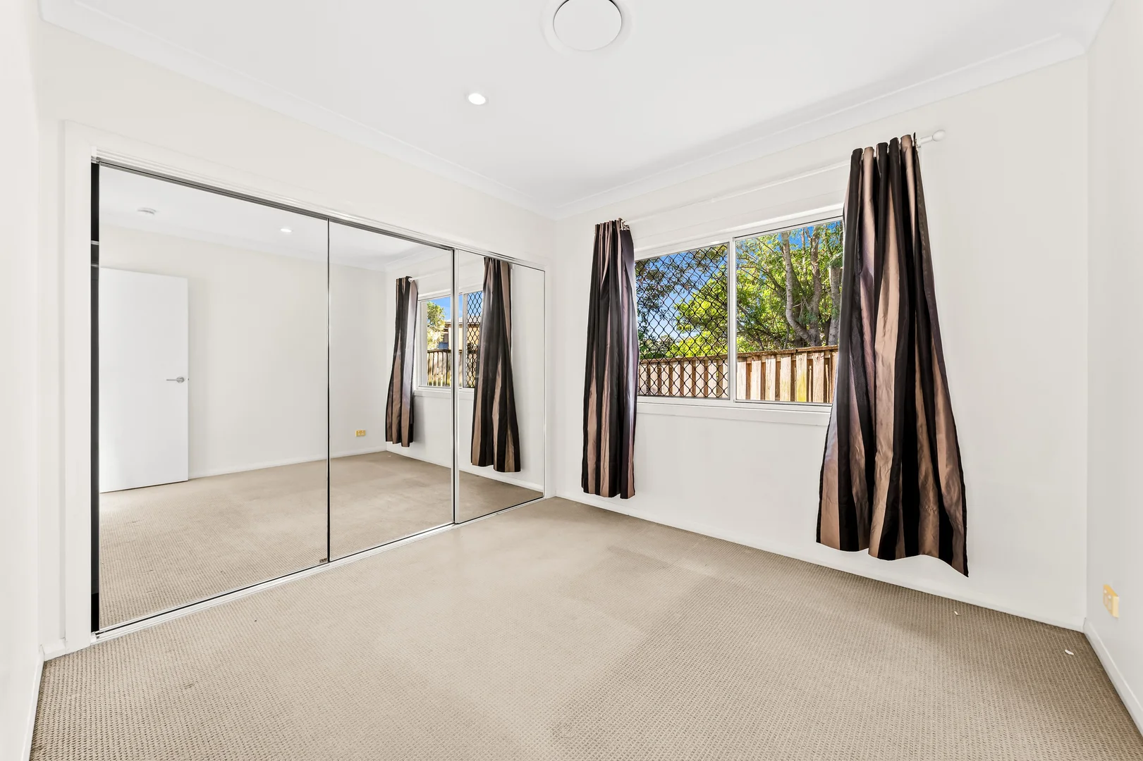 Additional image 13 of 11 Fels Close, Eight Mile Plains QLD 4113