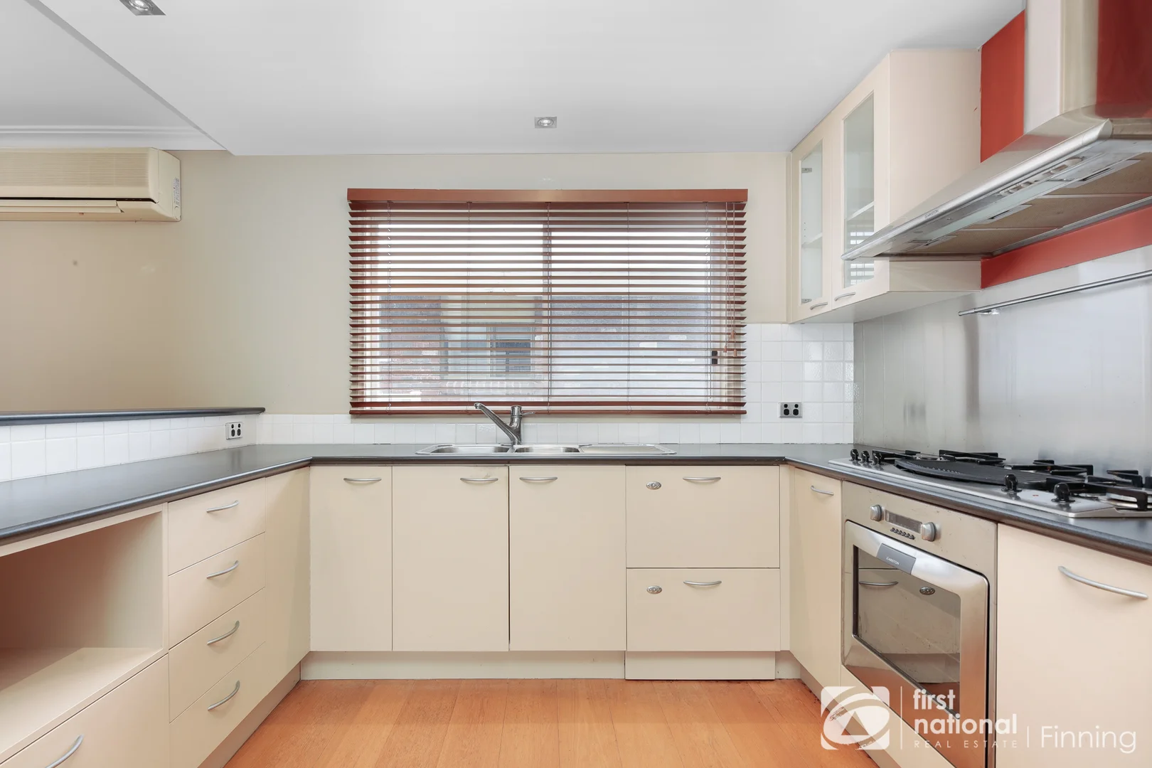 Additional image 5 of 64 Nepean Highway, Seaford VIC 3198