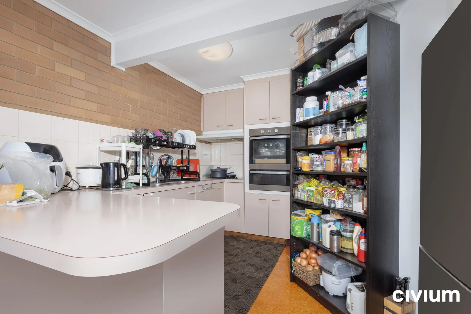 Additional image 2 of 8 Hallen Close, Phillip ACT 2606