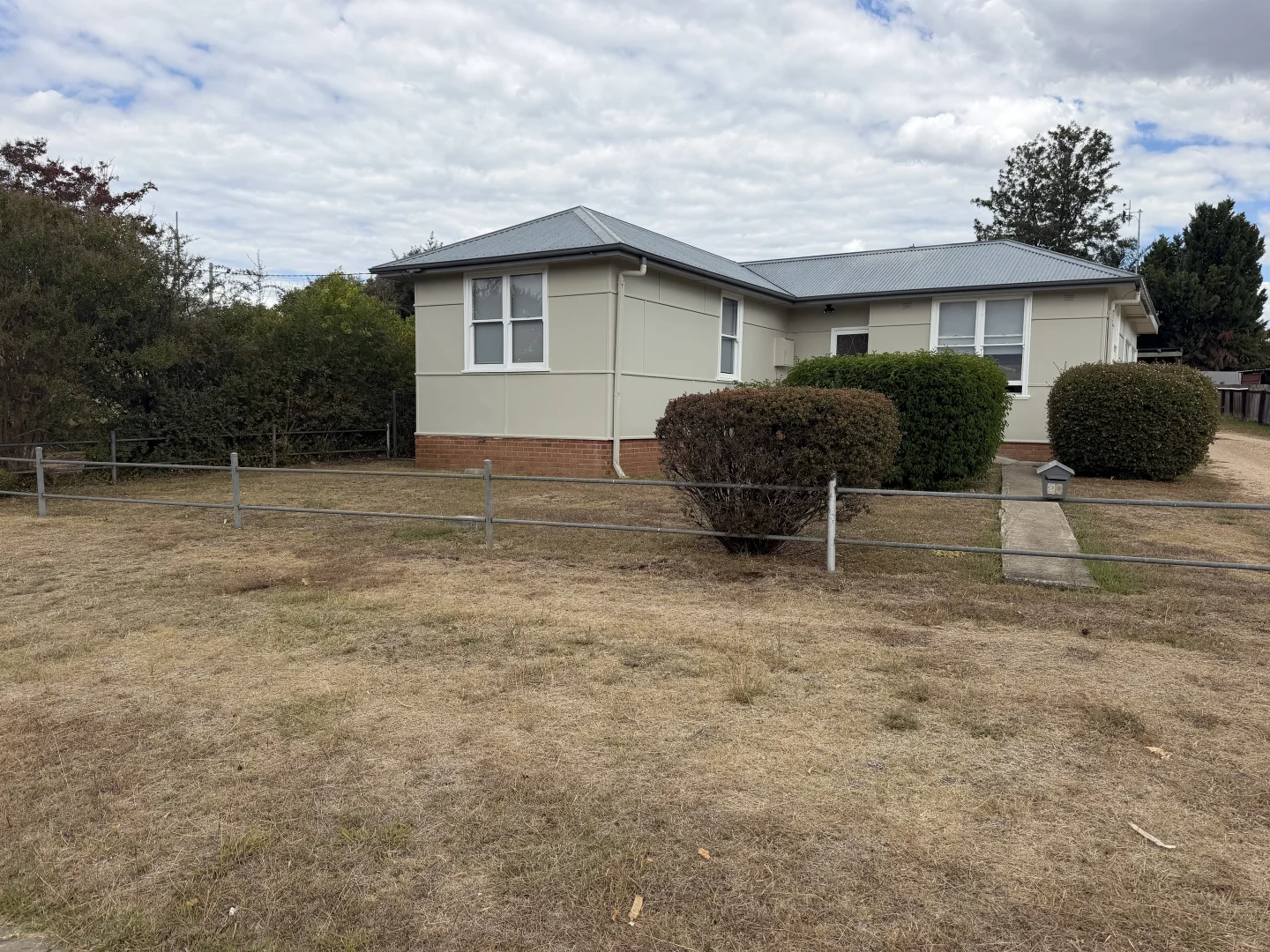 20 Shirley Street, Inverell NSW 2360