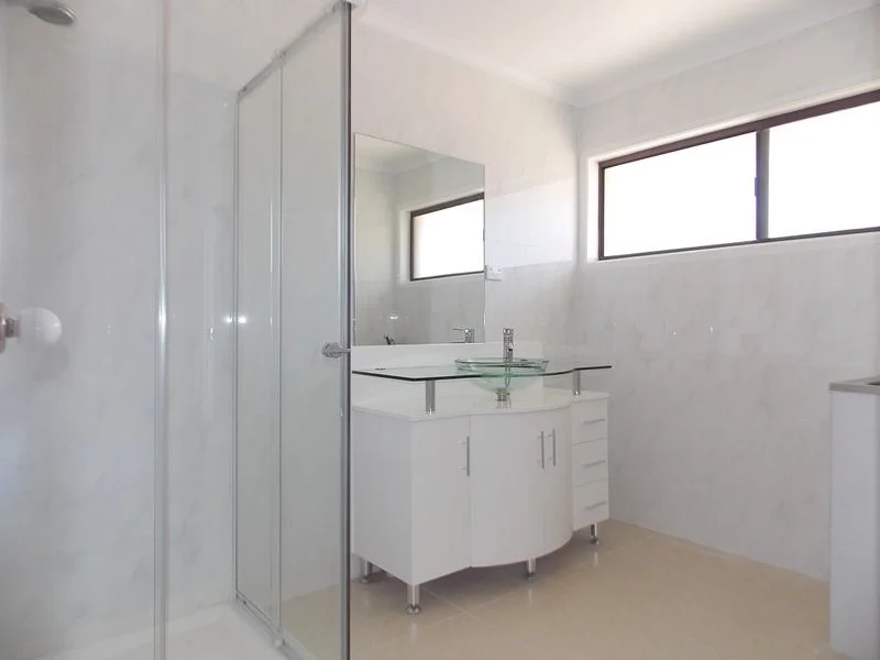 Additional image 3 of 2/7 Metropole Street, Robertson QLD 4109