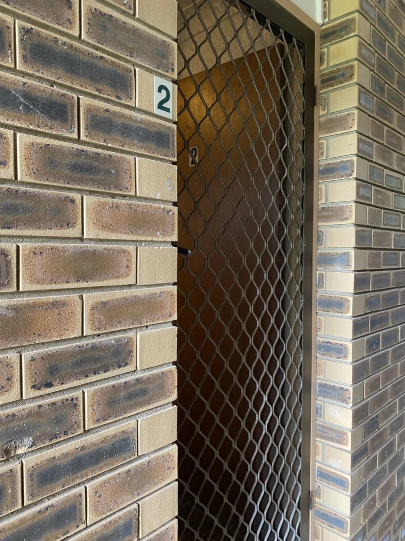 Additional image 6 of 2/8 Christina Court, Mermaid Waters QLD 4218