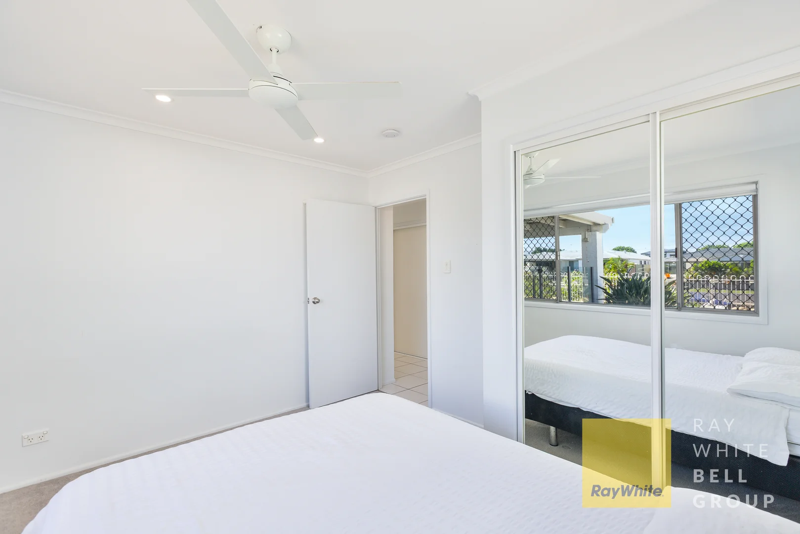 Additional image 29 of 35 Sunshine Boulevard, Broadbeach Waters QLD 4218