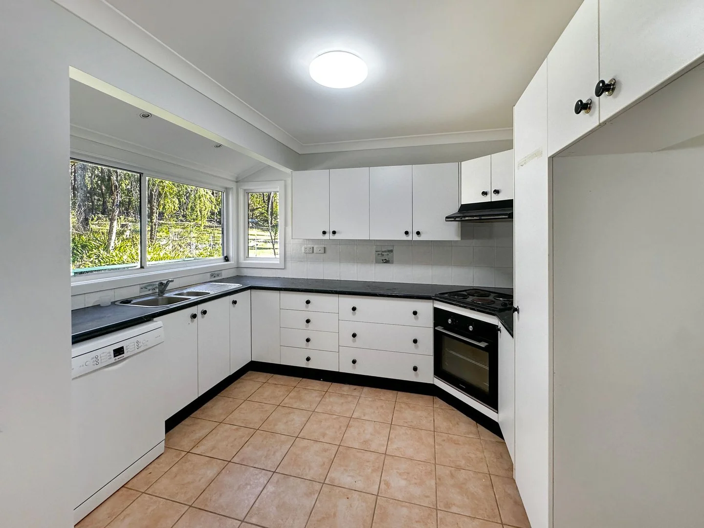 Additional image 4 of 53 Cove Boulevard, North Arm Cove NSW 2324