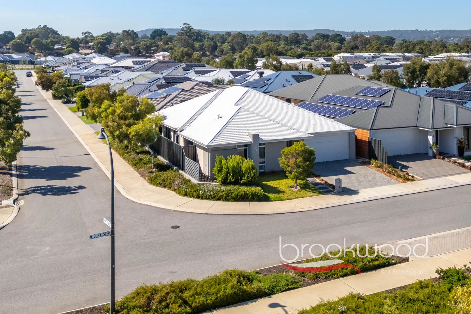 6 Wiluna Street, Midvale WA 6056