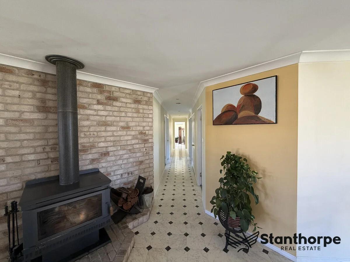 Additional image 11 of 25 Treverton Street, Wallangarra QLD 4383