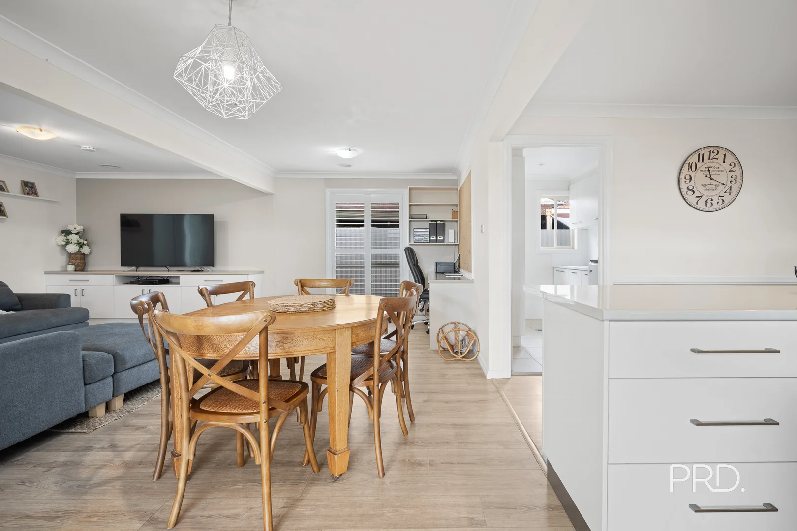 Additional image 7 of 22 Karoom Drive, Glenfield Park NSW 2650