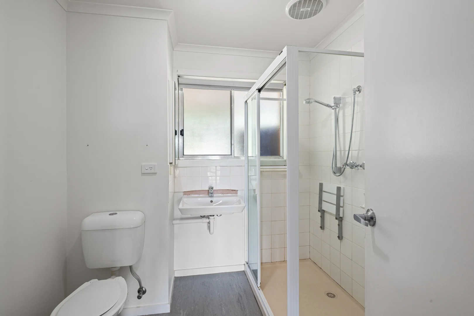 Additional image 5 of 4/25 Fairway Avenue, Mount Beauty VIC 3699